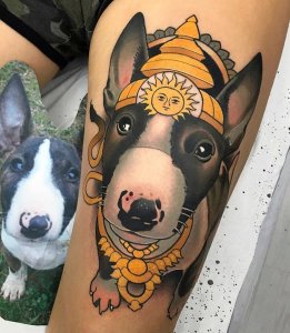大腿彩色写实狗狗纹身图案