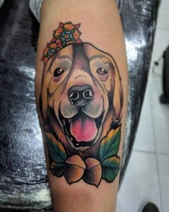 小臂彩色狗狗肖像纹身图案